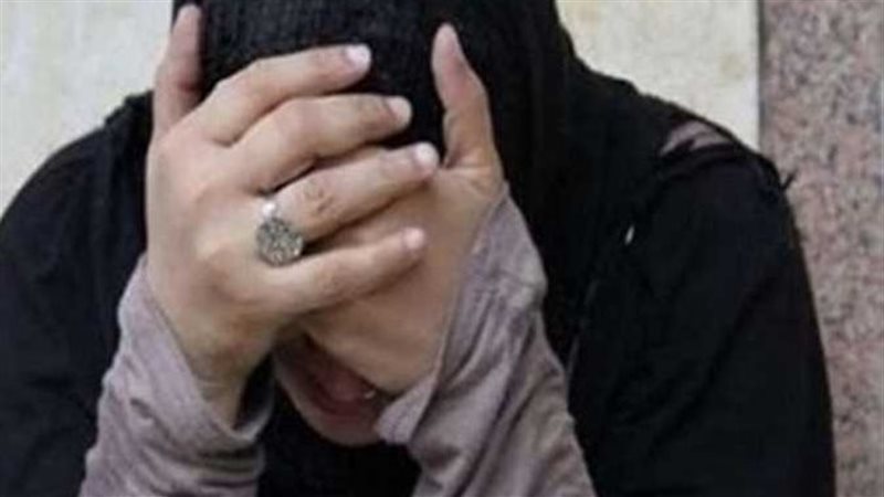 فاقوس| سيدة تقتل طفلها وتقطع جثته بساطور إلى أشلاء وتضعها في جردل