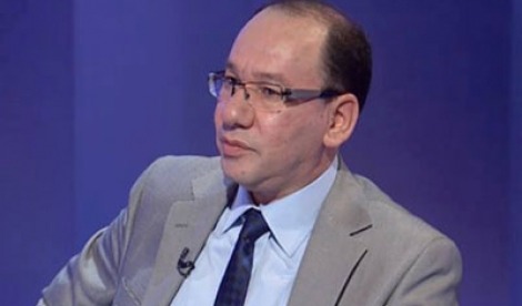  وائل قنديل يكتب: نشطاء تحت الطلب