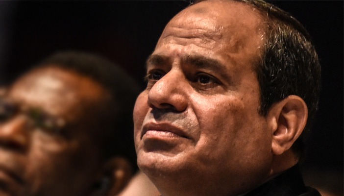  شرين عرفة تكتب: اكشفوا على “السيسي” قبل امرأة دمياط