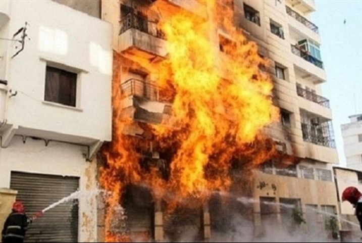  حريق يلتهم محتويات شقة بالكامل بالزقازيق