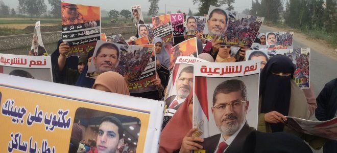  ثوار الحسينية ينتفضون رفضا لجرائم العسكر