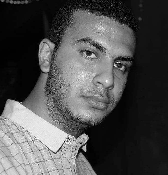  “الظاهر إن اللى اتولد فى البلد دى ملعون”.. تعرف إلى تدوينات الشهيد محمود على