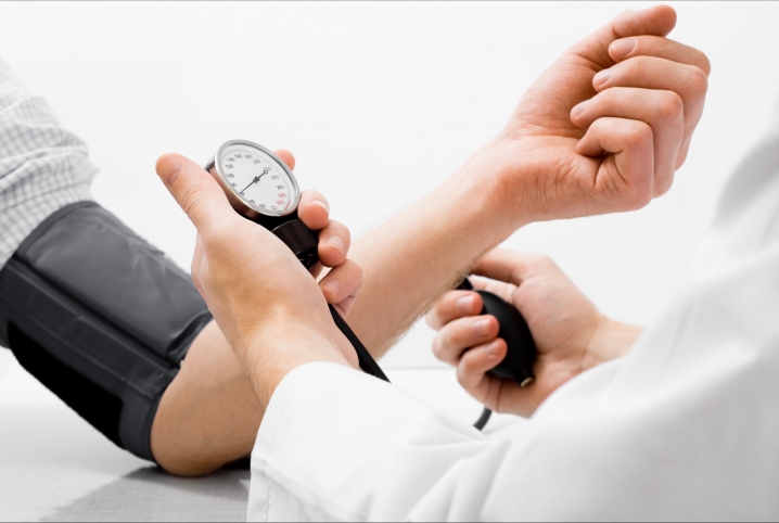  خلال ساعات فقط.. خطوات سهلة لخفض ضغط الدم بالطعام