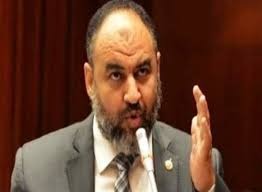  د. عز الدين الكومي يكتب: تنبيه الغافلين إلى ضرورة رفع سعر البنزين!