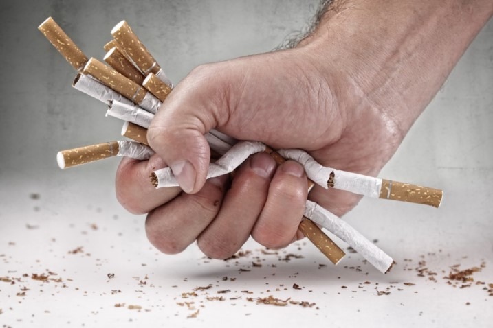  أطعمة تساعد على نجاح الإقلاع عن التدخين