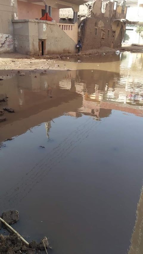  بلبيس.. أهالي “الكفر القديم” يشكون من انبعاث الأمراض من “الرشاح”
