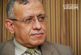  عضو مكتب إرشاد الإخوان يواجه الموت في سجون العسكر