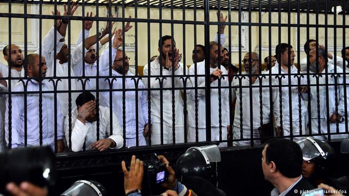  منذ انقلاب 3 يوليو.. توثيق وفاة 762 معتقلاً في سجون العسكر