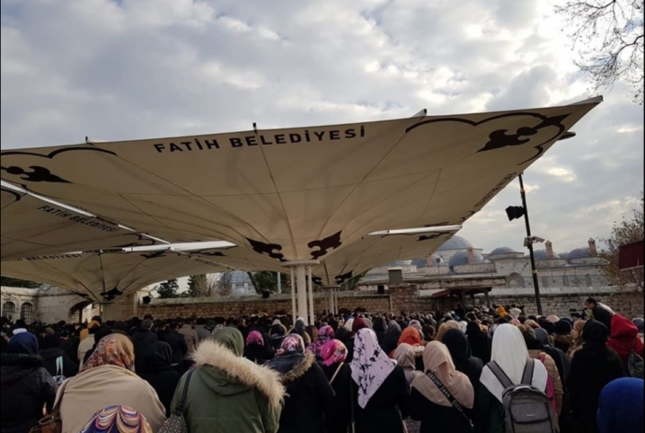  أداء صلاة الغائب على المعتقلة مريم سالم من مسجد الفاتح (فيديو)