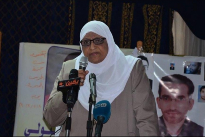  نقل المحامية “هدى عبد المنعم” للمستشفى بعد تدهور حالتها الصحية