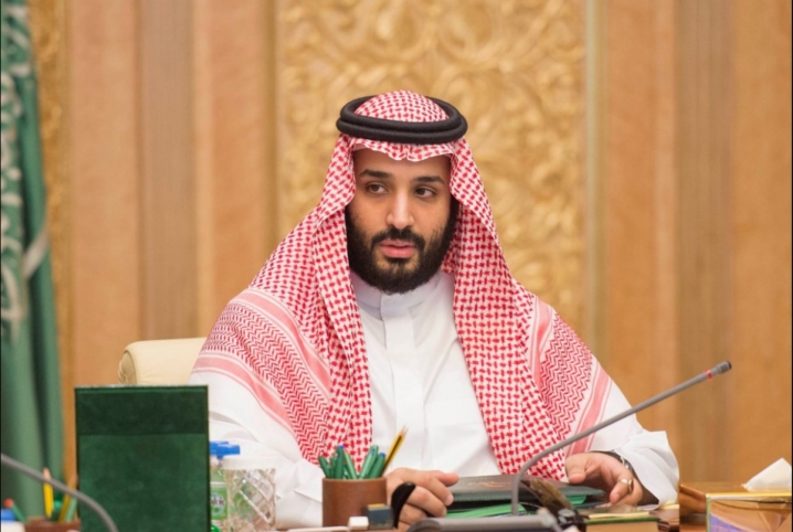 أسوشيتد برس: بن سلمان اعتقل الأميرين أحمد بن العزيز ومحمد بن نايف لعدم ولائهما له