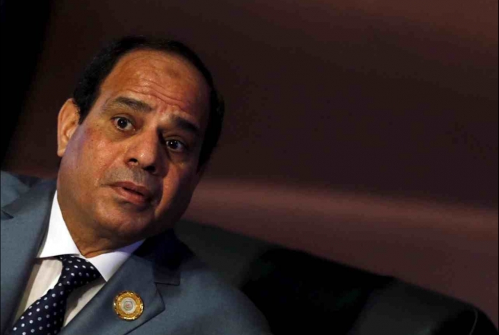  مغردون:مصر تحكمها عصابة وهاشتاج #فين_ال100مليار_ياسيسي  يتصدر تويتر