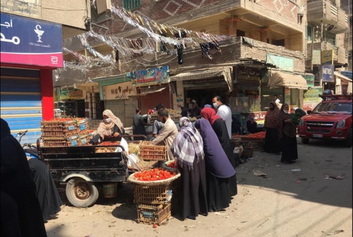  كإجراء وقائي.. فض أسواق ورفع إشغالات بأبوحماد