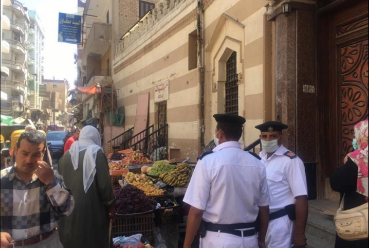  رفع إشغالات وفض أسواق بأبوحماد كإجراء وقائي لإنتشار فيروس كورونا