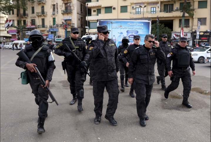  بينهما طبيب.. اعتقال اثنين من رافضي الانقلاب بالحسينية