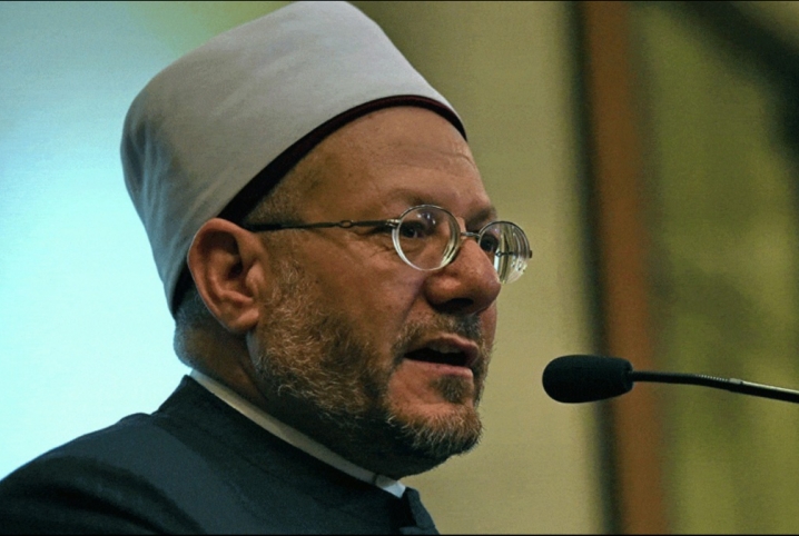  مجددا.. مفتي العسكر يهاجم “الإخوان” ونشطاء: انقلابي كذوب