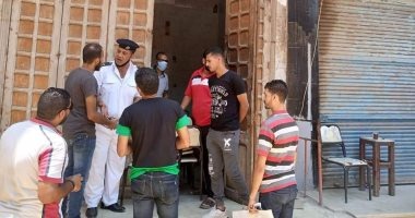  لتقديم الشيشة.. غلق وتشميع مقهى ببلبيس “صور”