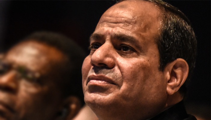 دراسة: السيسي حول مصر إلى دولة “متسولة”.. ويتجه بها نحو مصير لبنان