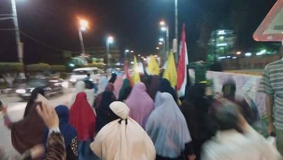  مسيرة لثوار ديرب نجم تندد بصعوبة المعيشة