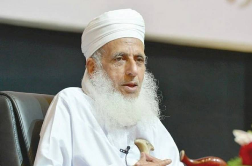  مفتي عمان للعلماء: لا تتخاذلوا عن نصرة غزة