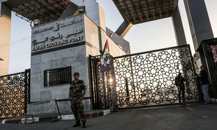  حماس تدعو لتظاهرات لفتح معبر رفح ووقف حرب الإبادة