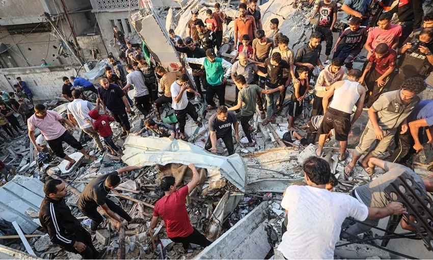  مجزرة جديدة.. قصف مدرسة تأوي نازحين بجباليا