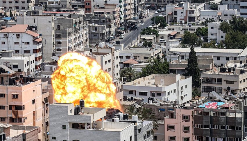  مصرع 5 فلسطينيين بانفجار جسم مشبوه في غزة.. ومستوطنون يقتحمون الأقصى